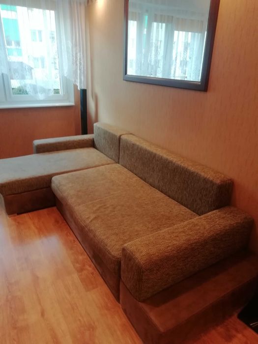 Kanapa narożna rozkładana