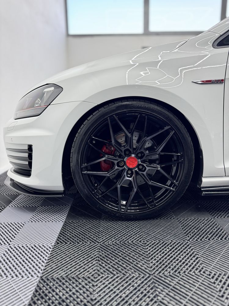 VOLKSWAGEN GOLF 7 GTI