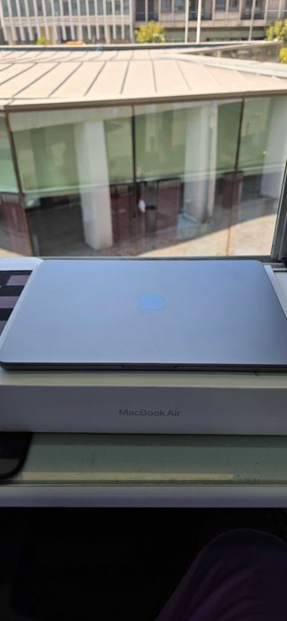MacBook Air 13'' | 2024 | M3 8-core | 16GB | 256 GB PT