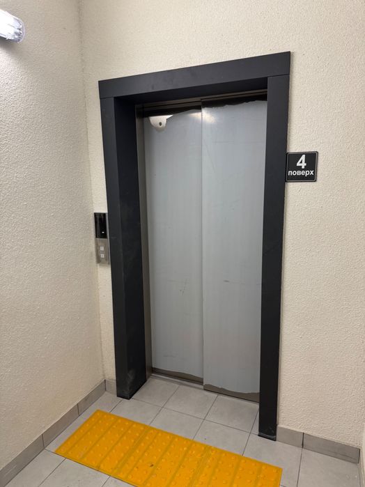 ЖК Діброва Парк. Сімейне паркомісце на три автомобіля