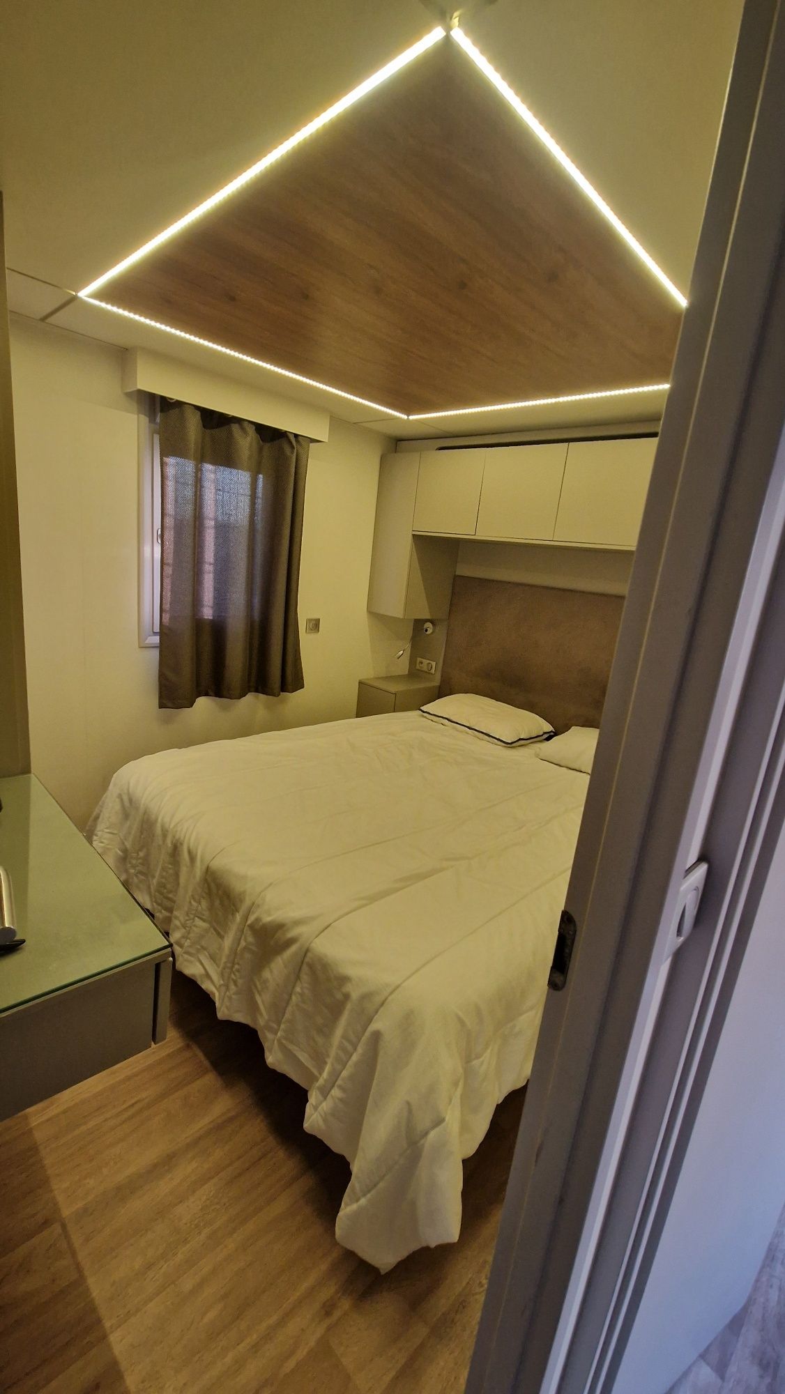 Mobile home t2 v
