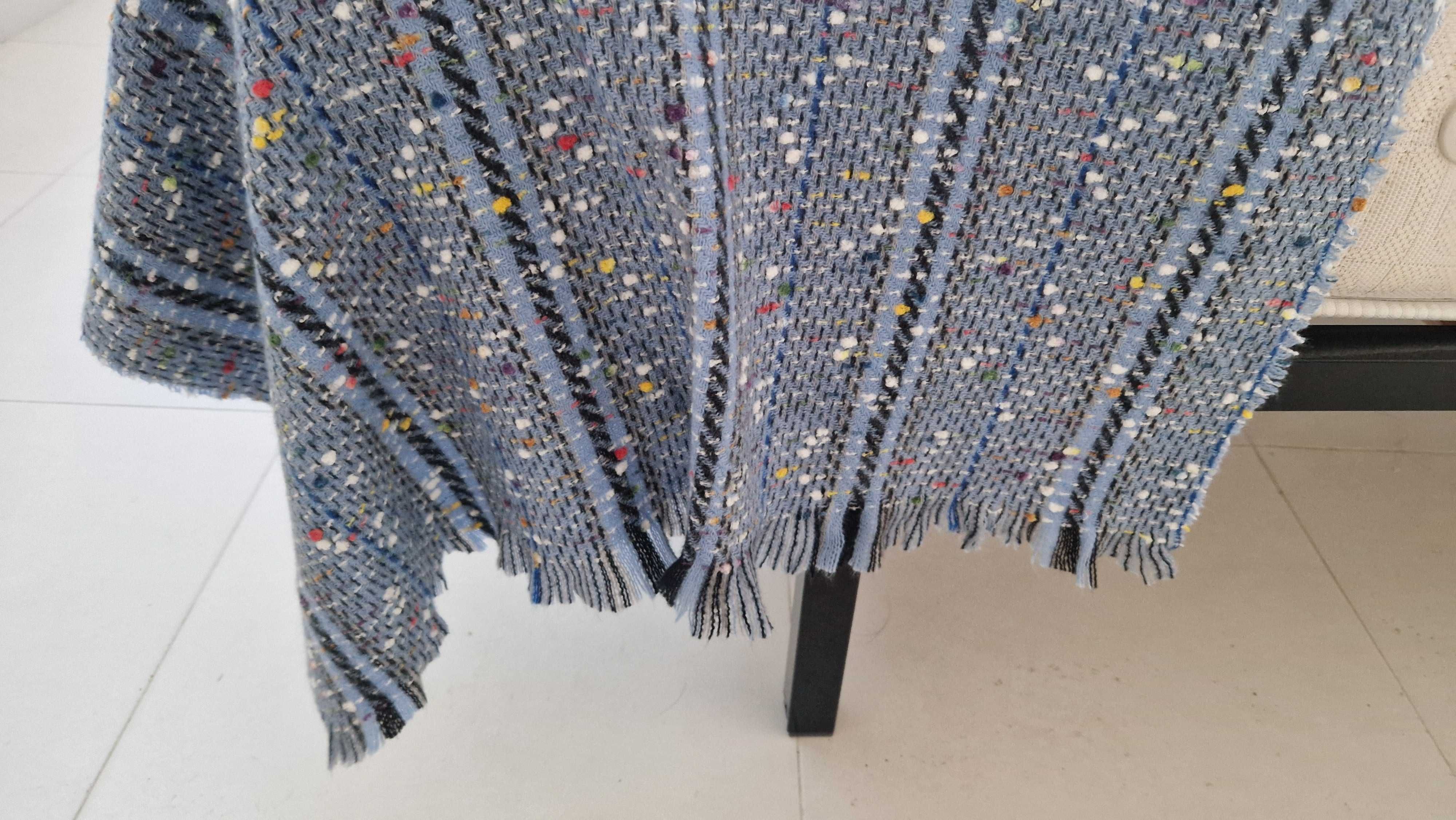 Manta azul estampada 195 cm comprimento x 60 cm de largura