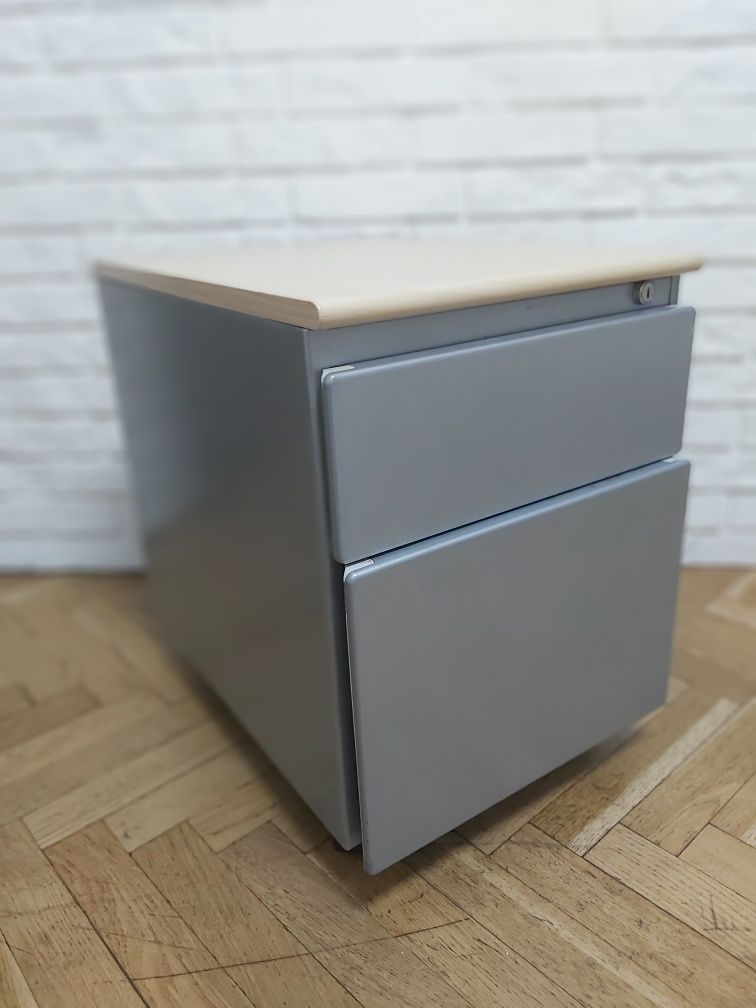 kontenerek pod biurko steelcase