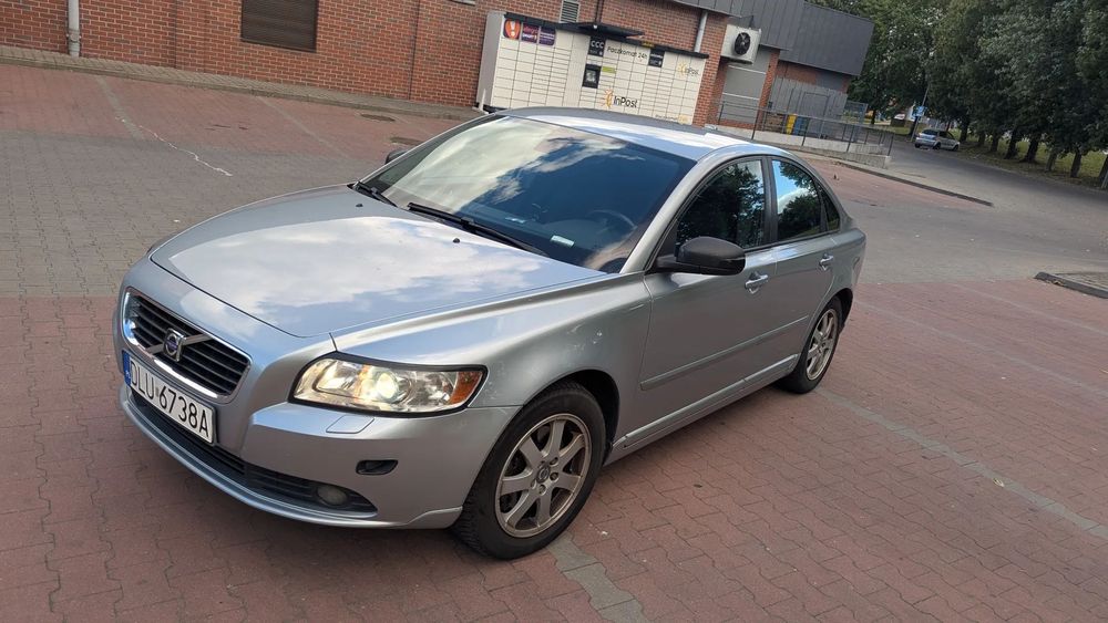 Volvo S40 2.4 benzyna + LPG, hak, czujniki parkowania, grzane fotele