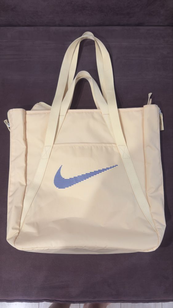 Спортивна сумка Nike