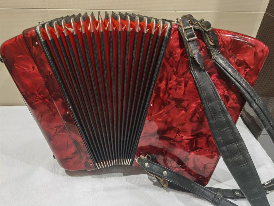 Weltmeister Ramona 48 basów akordeon