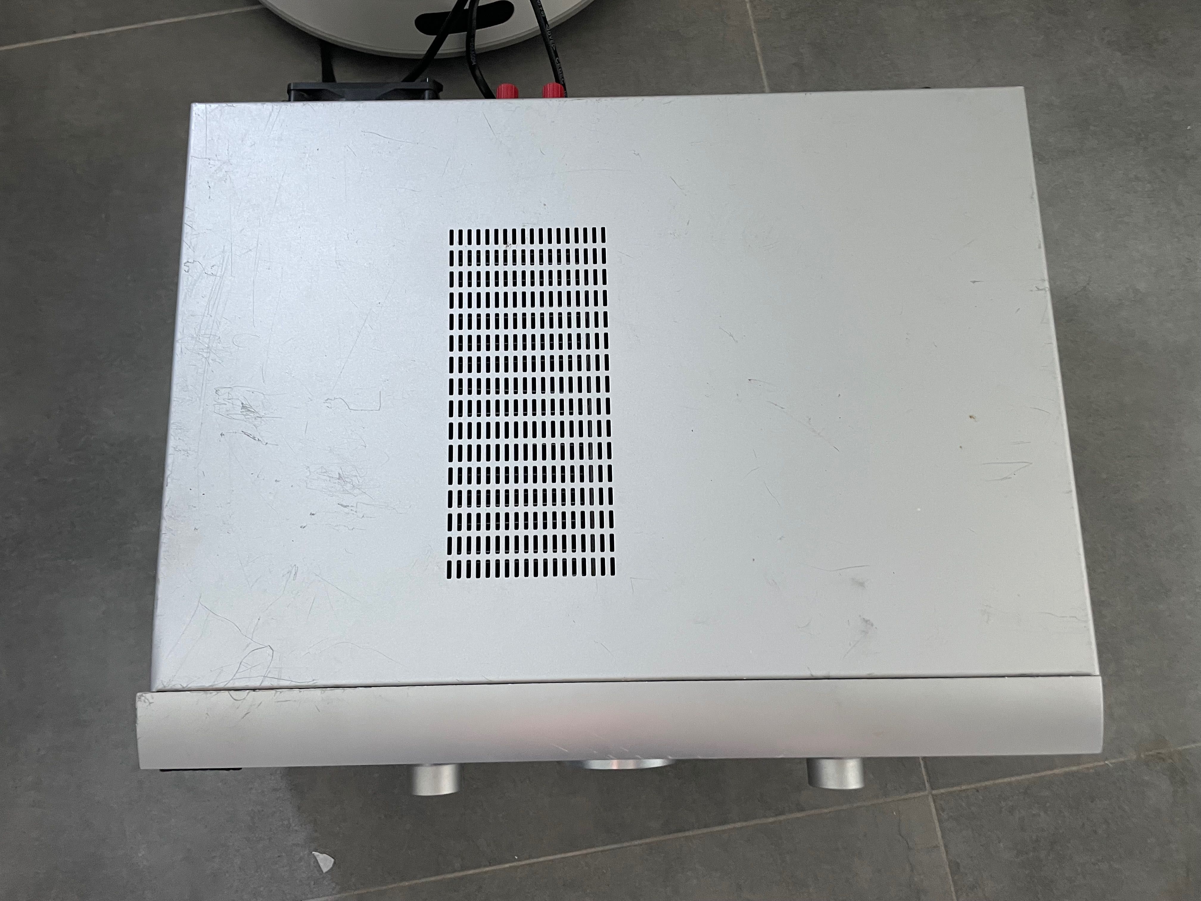 Amplituner panasonic SA-HE90