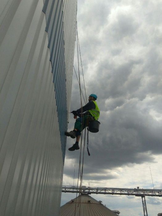 Висотник, альпинист, монтажник, альпініст промисловий Альпінізм альп