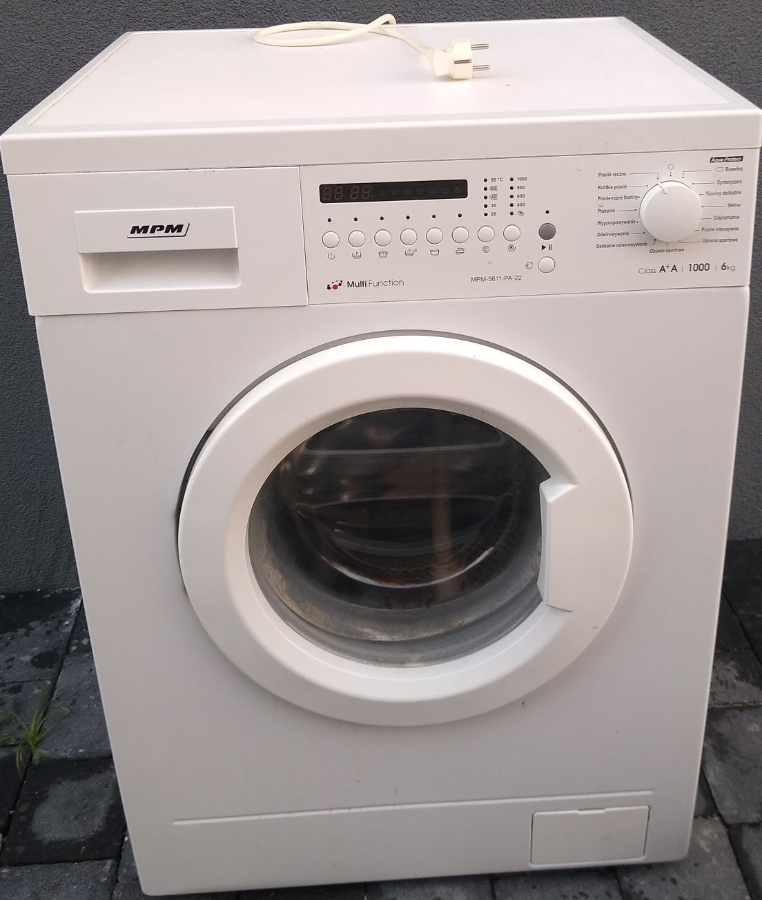 Do sprzedania jest pralka używana automatyczna mpm 6kg.