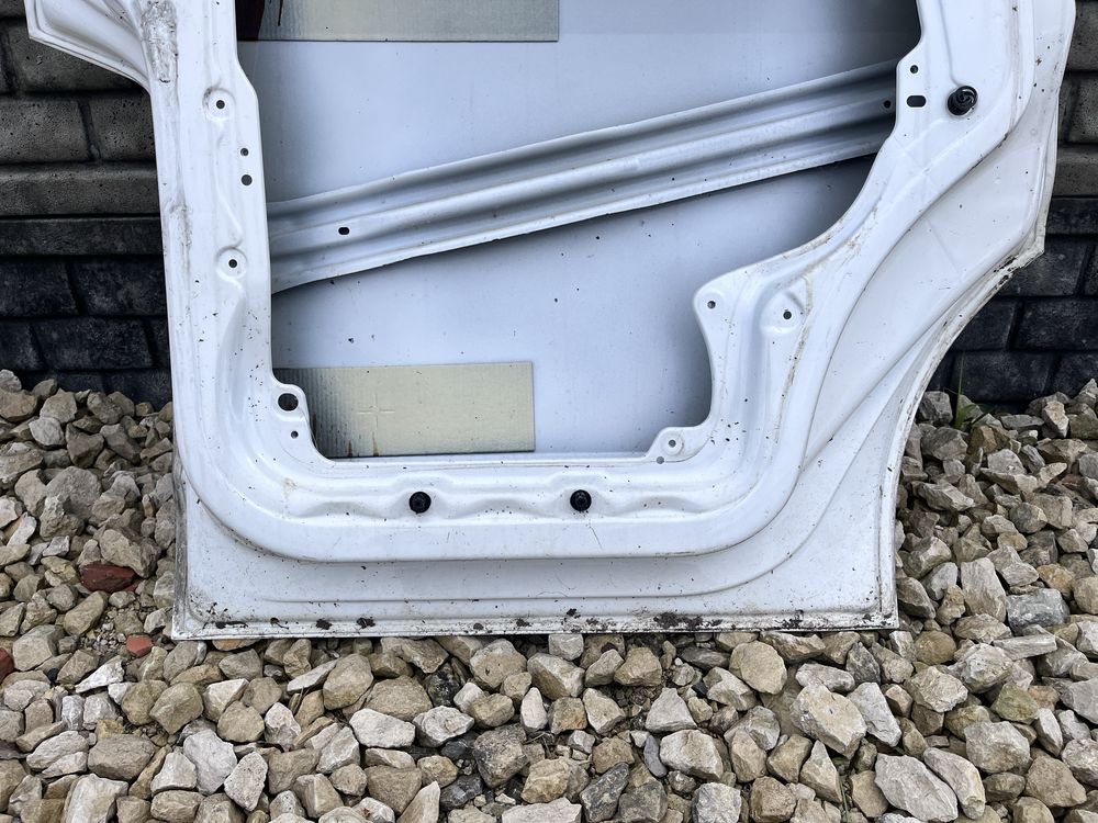 Drzwi lewe przednie bez rdzy biale VW Transporter T5 / T6 oryginal
