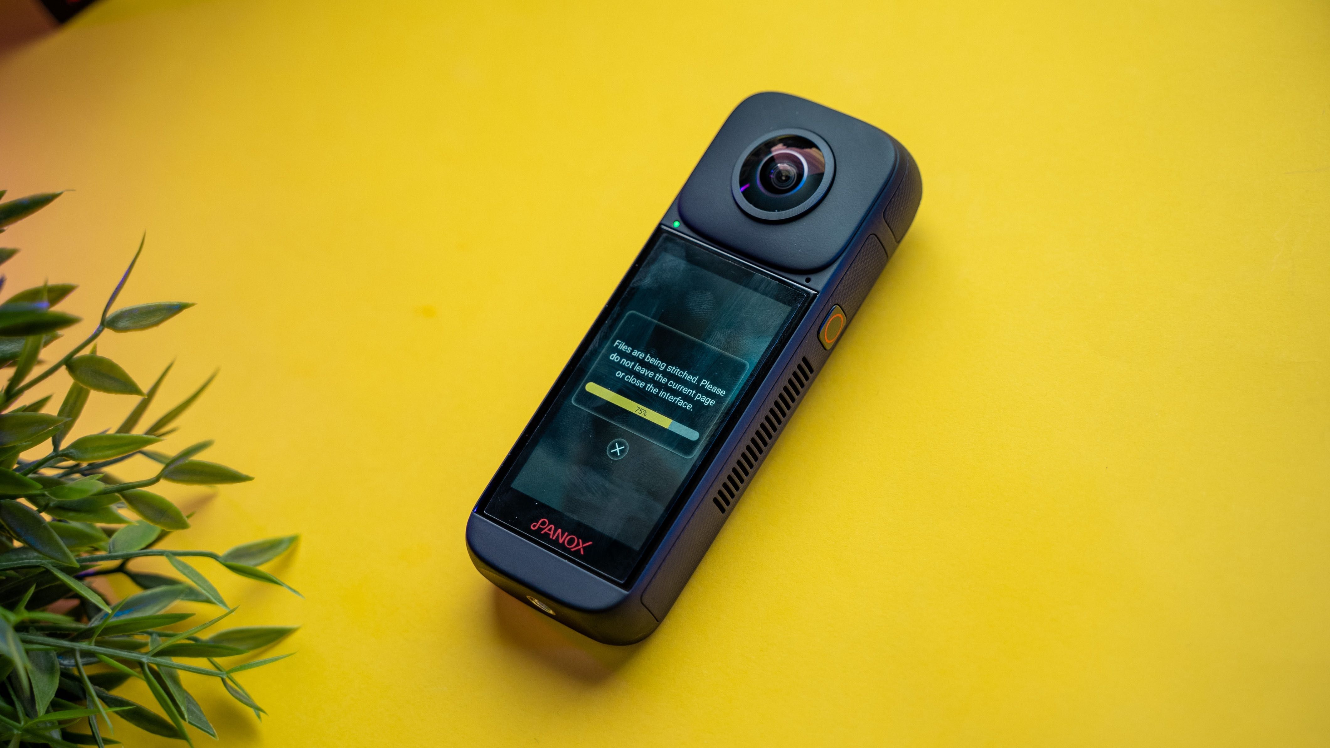 Kamera 360 PanoX V2 - konkurencja Insta360 X3 / X4
