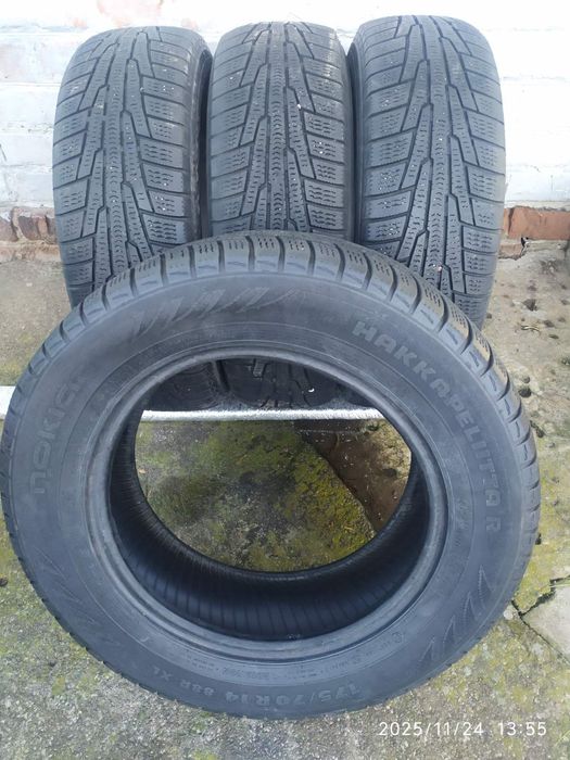 Зимние шины Nokian R14,175-70 за 2400грн