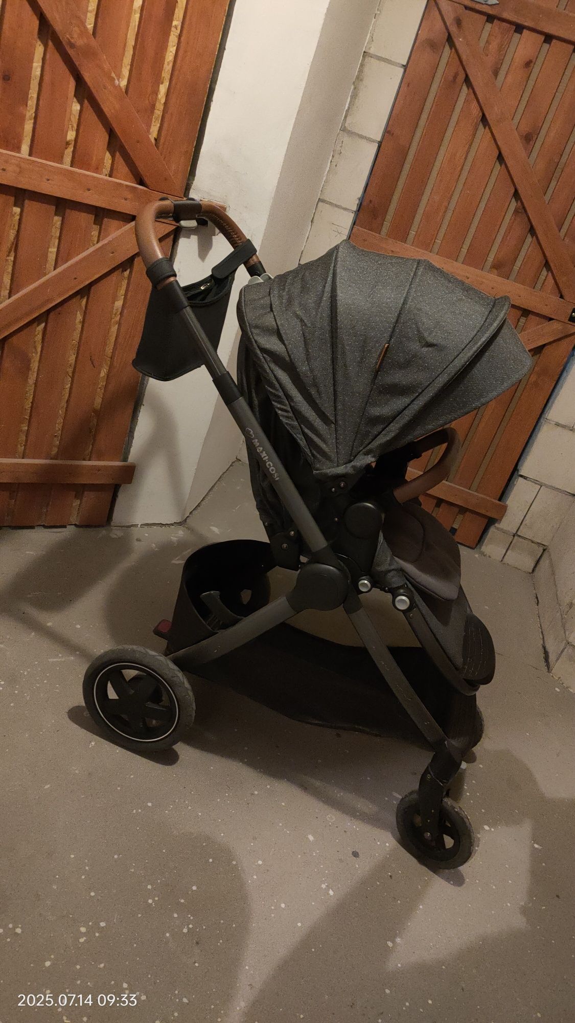Wózek spacerowy Maxi Cosi Adorra.