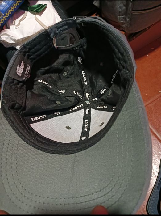 Boné lacoste original cinza como novo