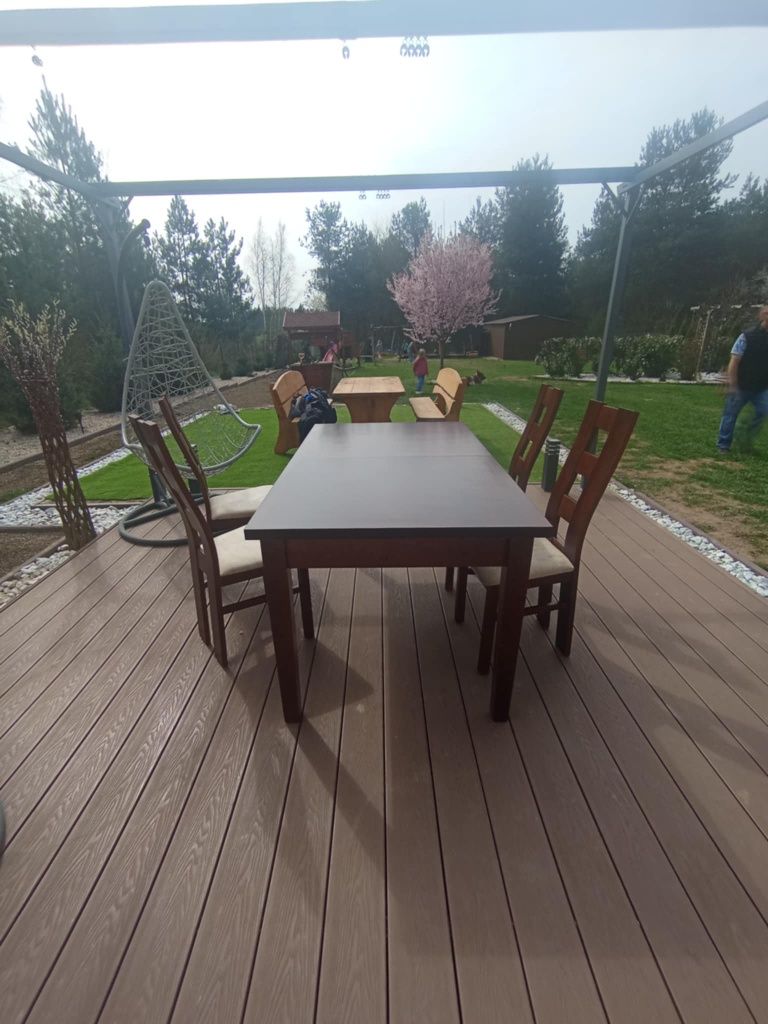Stół do salonu/jadalni+6 krzeseł