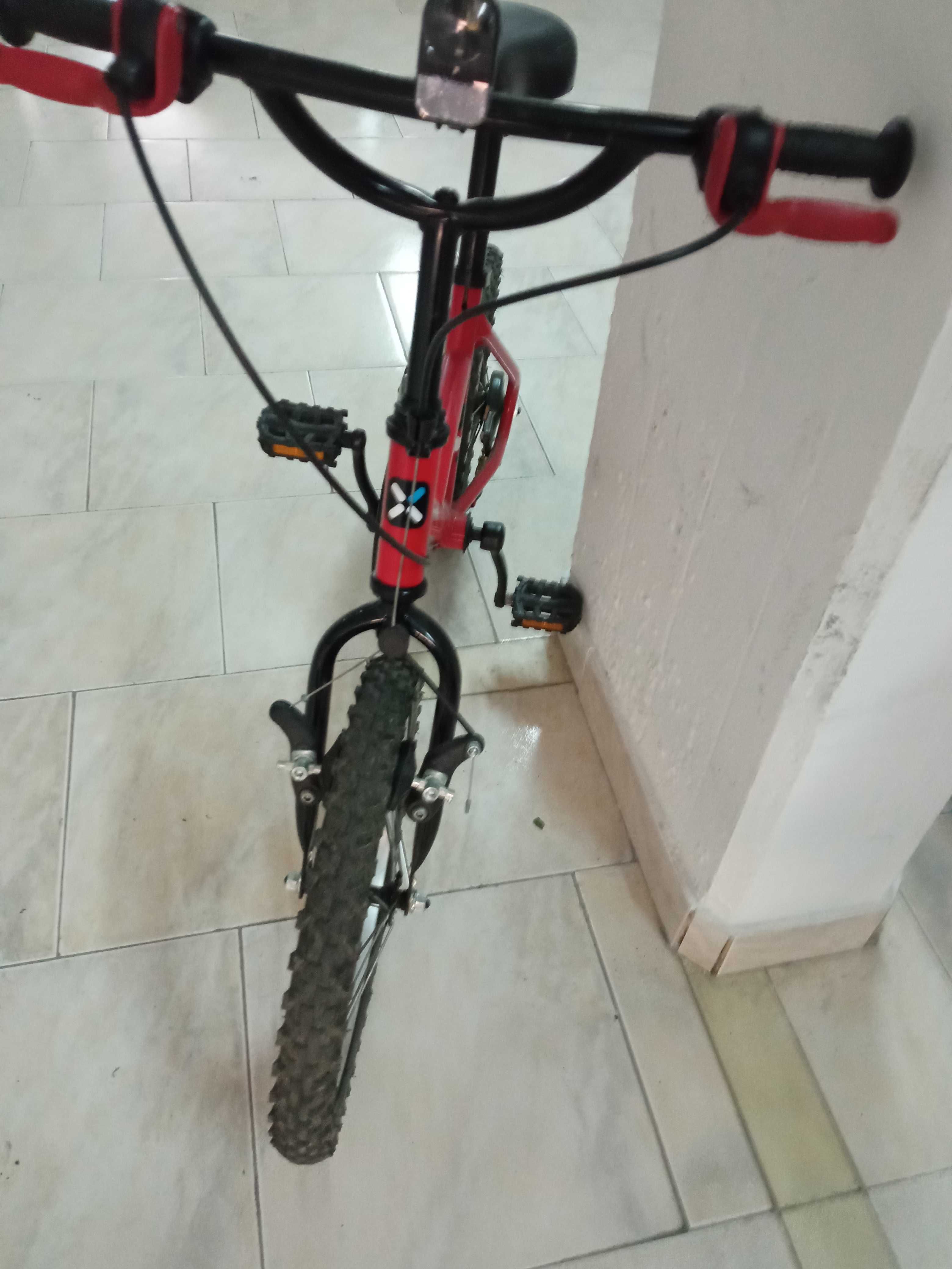 Bicicleta criança btwin