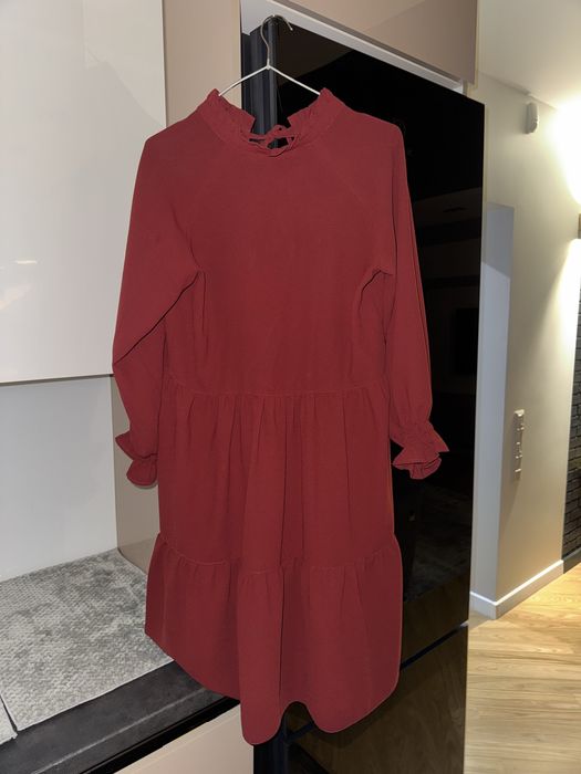 Бордова сукня бренду Stima