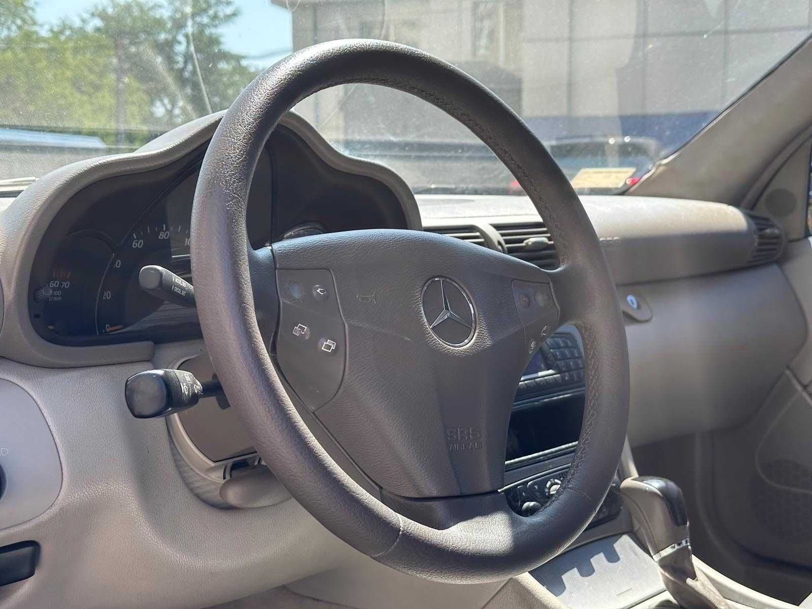 Продам Mercedes-Benz C-Class 2002р. #70041