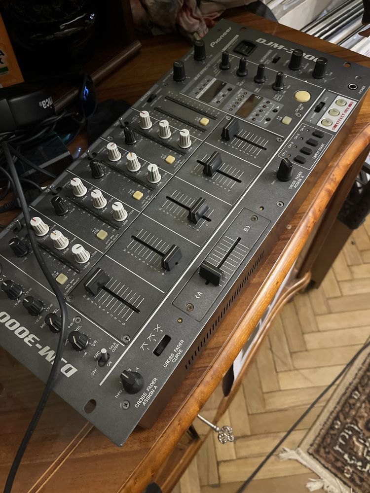 Pioneer djm 3000 аудіо мікшер діджей