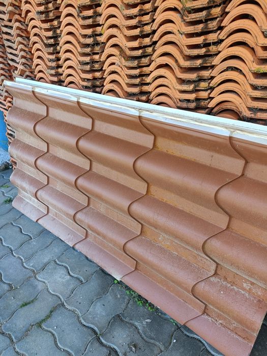 Telha sandwich incompleta