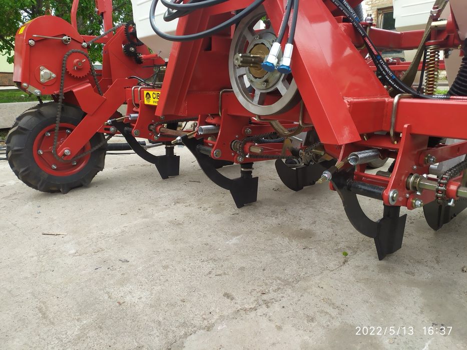 Сівалка кукурудзяна УПС 4 соняшникова гарбузова в асортименті