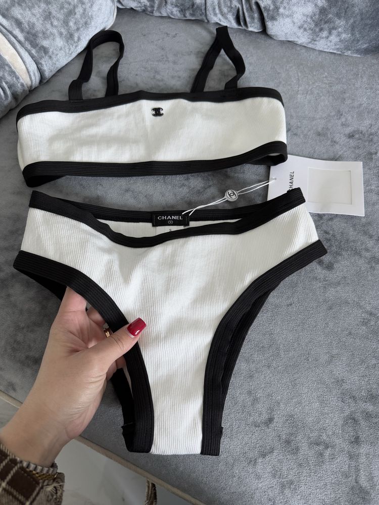 Белый купальник комплект в рубчик Chanel