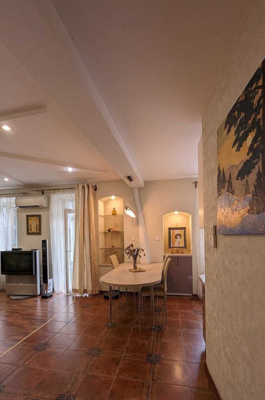 Продам отличную 3 комн квартиру 80м2 в центре - Бекетова. Свет 24/7!