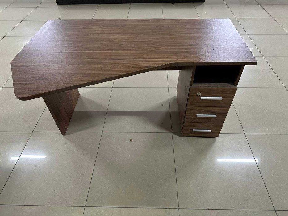 Стіл для офісу 140×80×75 см