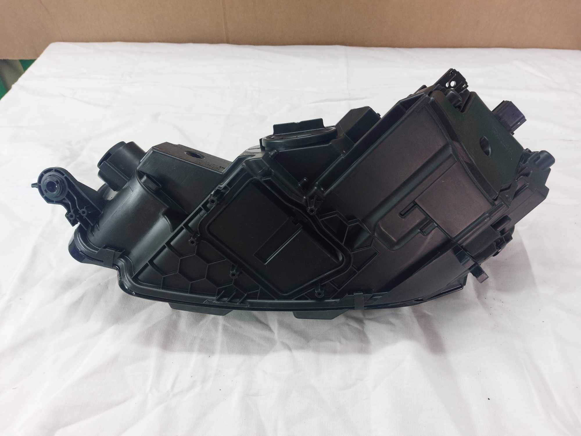 Reflektor Lampa Audi A5 8W6 nowa oryginał