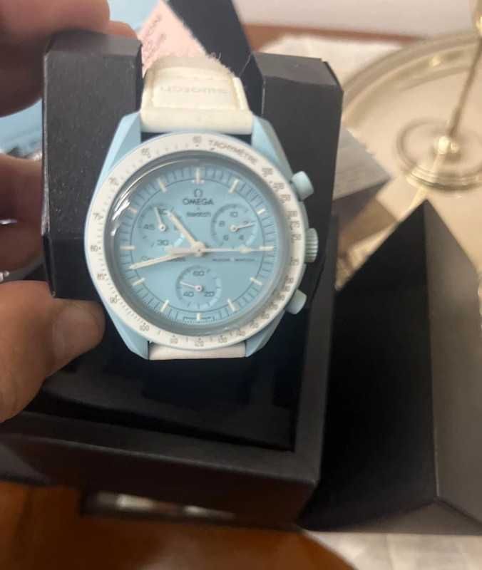 Omega x Swatch Uranus SO33L100 Kosmiczna Elegancja