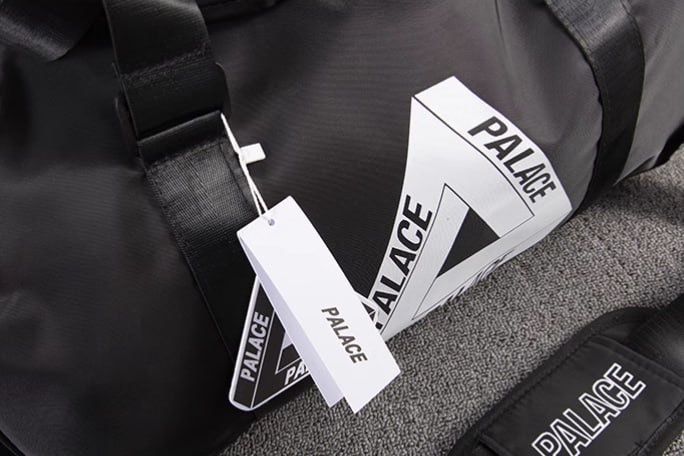 Спортивна сумка Palace для тренувань / дорожня чорна