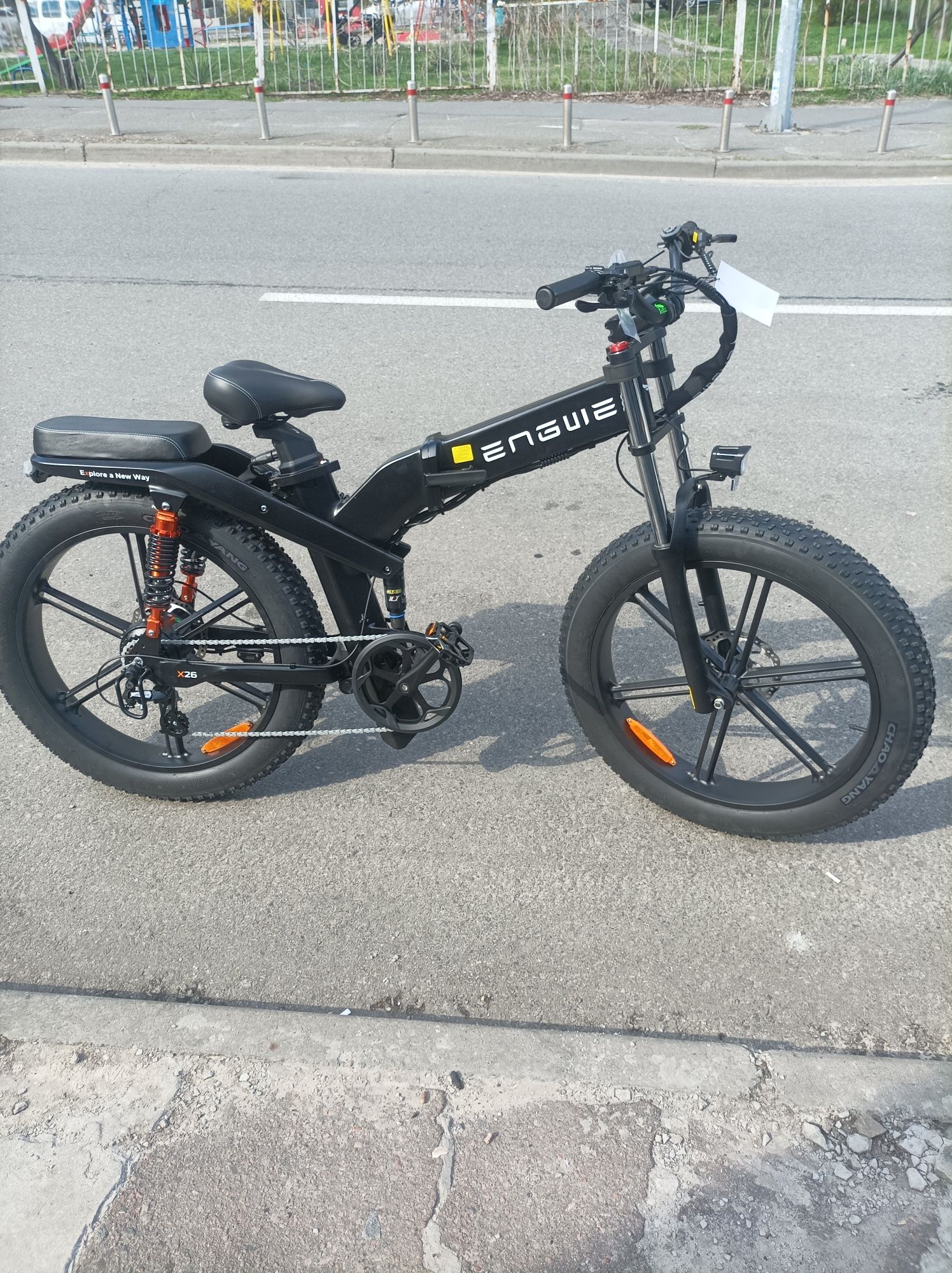 Електровелосипед Engwe X26