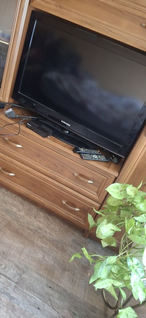 Samsung 32 cale z dekoderem