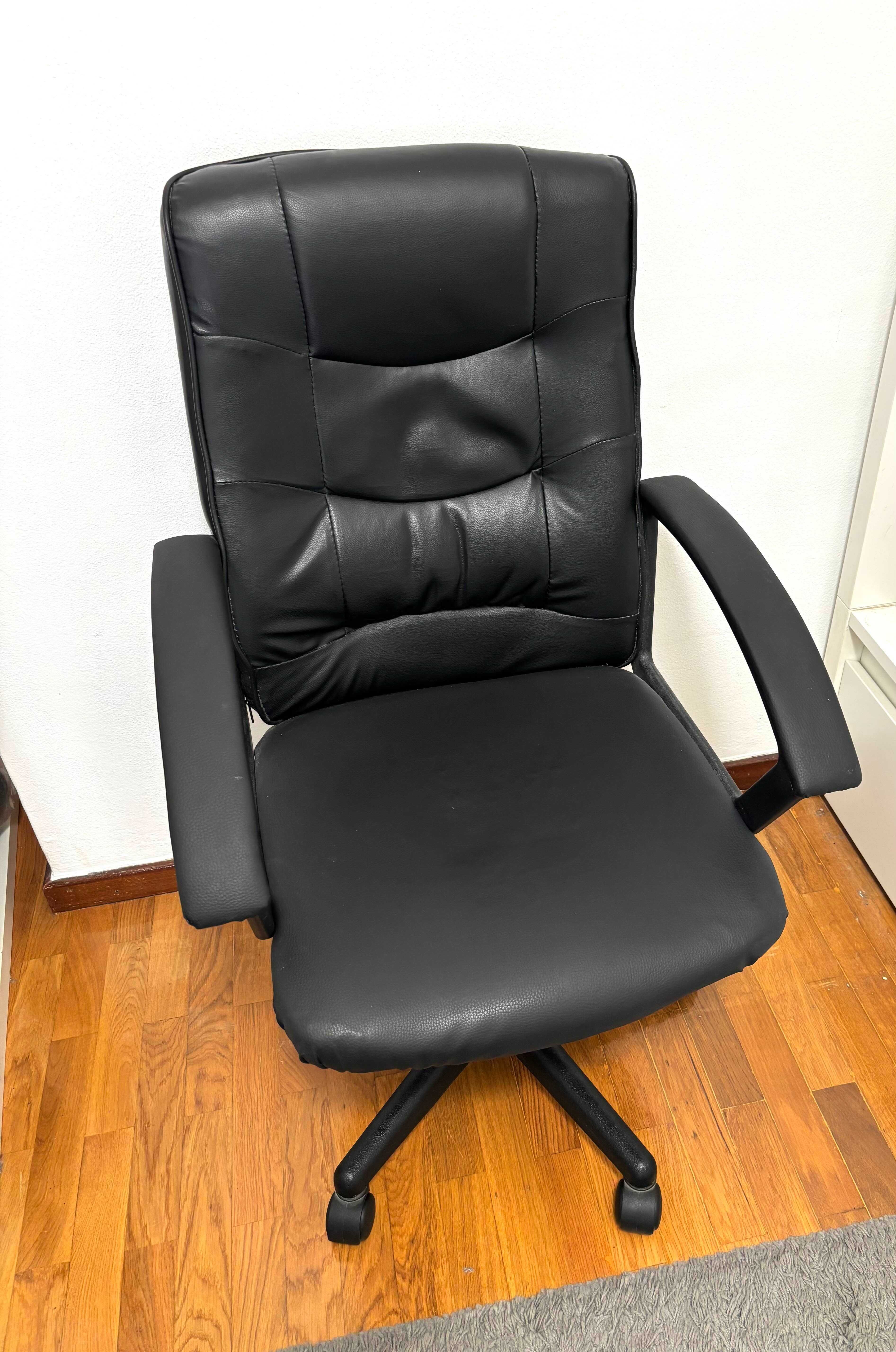 Cadeira de Escritório Executiva Preta