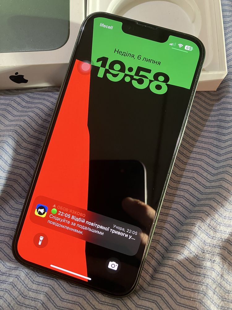 Продам iphone 13 green 128 r sim
