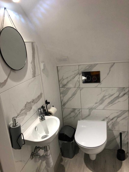 Domek w lesie nad morzem przyjazny psom.