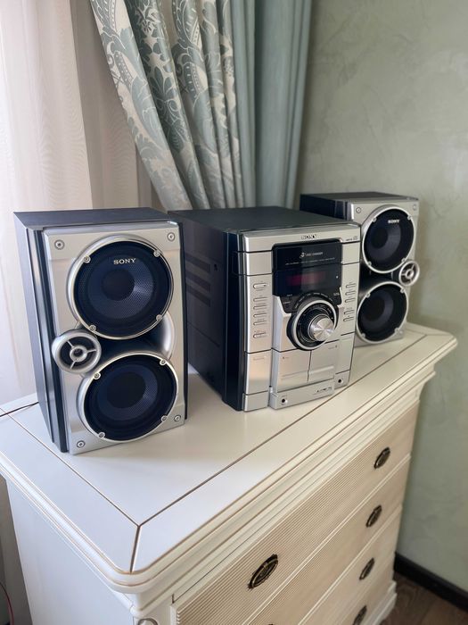 Музичний центр Sony HCD-RG270