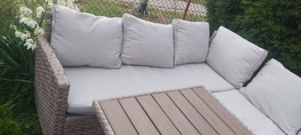 Zestaw ogrodowy ratanowy balkon altanka ogród taras