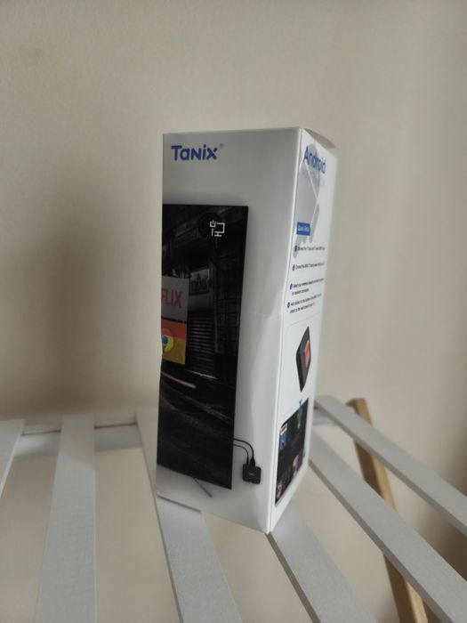ТБ Андроїд приставка Tanix
