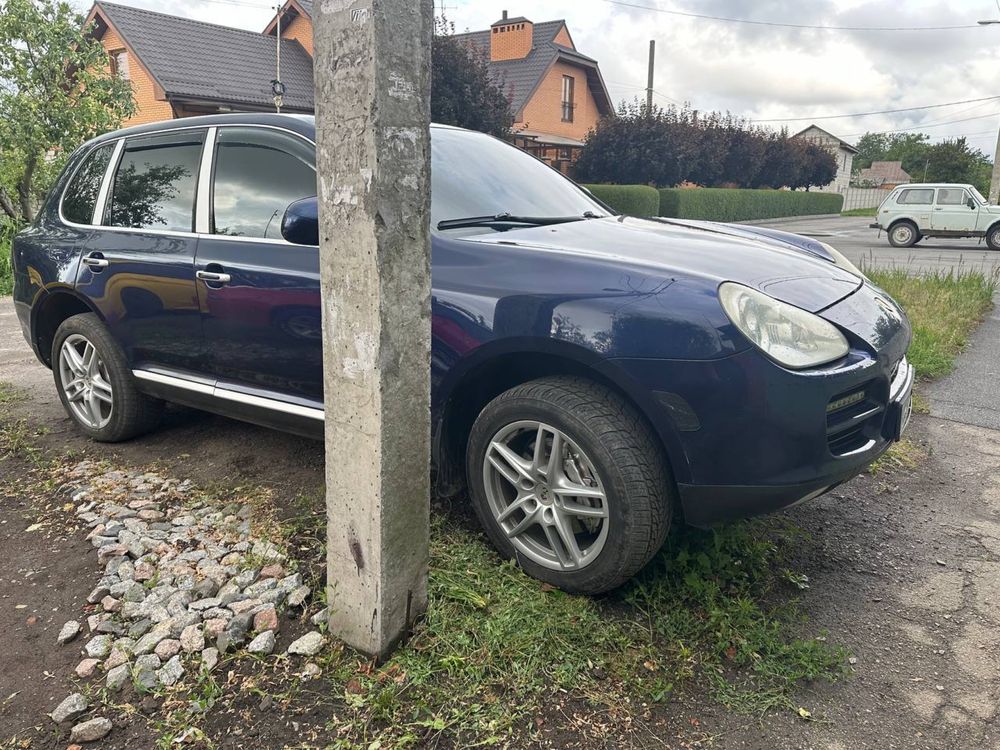 Продам Porsche Cayenne