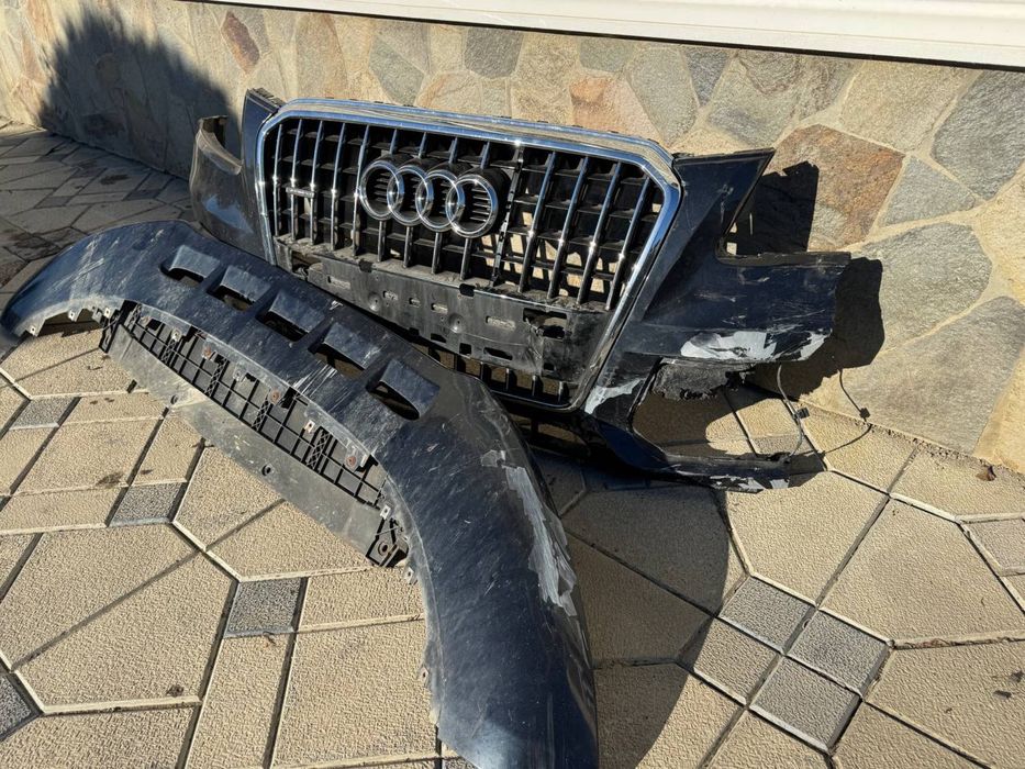 Бампер, решітка ауди ку5 q5