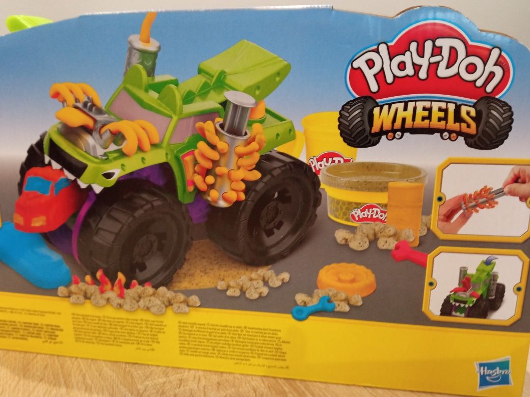 Nowa Ciastolina Play-Doh Play doh Wheels Monster Truck
Modelina