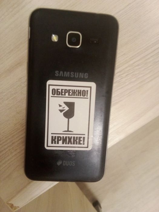 Самсунг J3.    2016