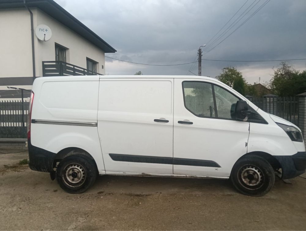 części transit custom  silnik karoseria