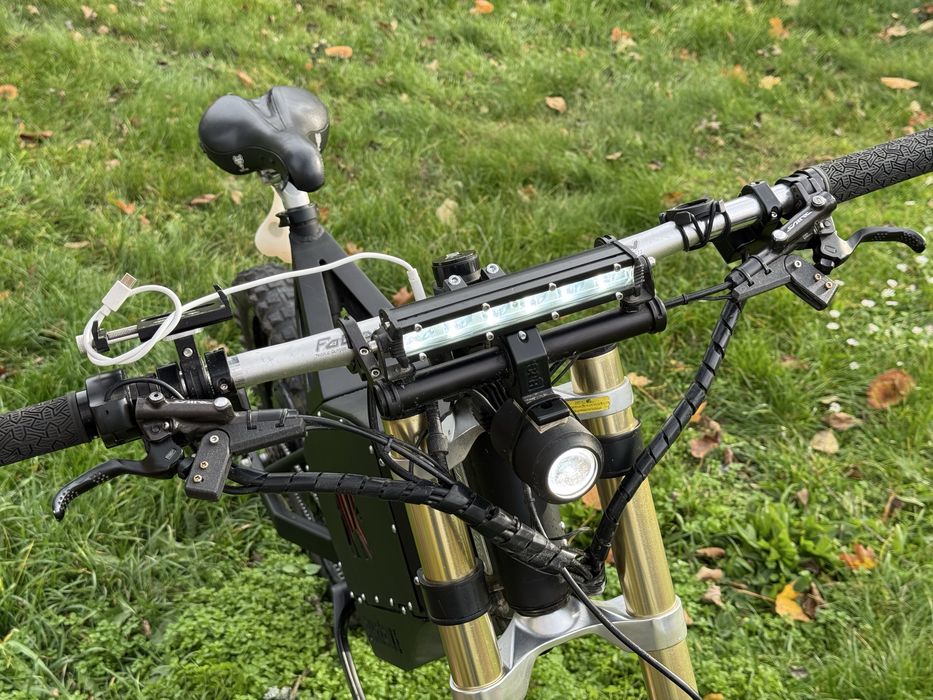 Rower elektryczny na ramie bearebike russel