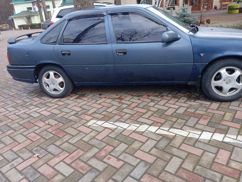 Опель вєктра А газ бензин