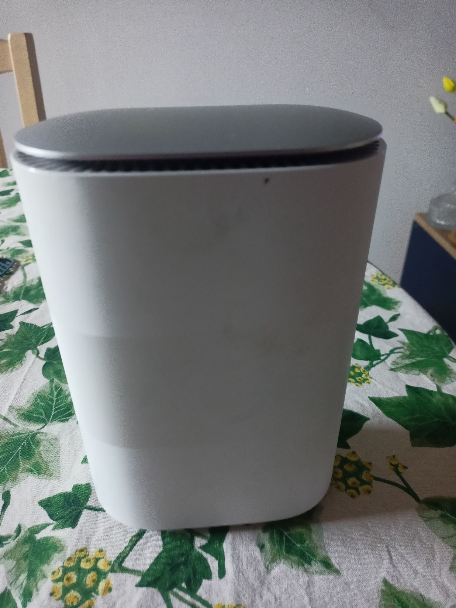 Router wifi ZTE plus brak pudełka krótko używany