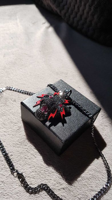 Wisiorek Black Leopard