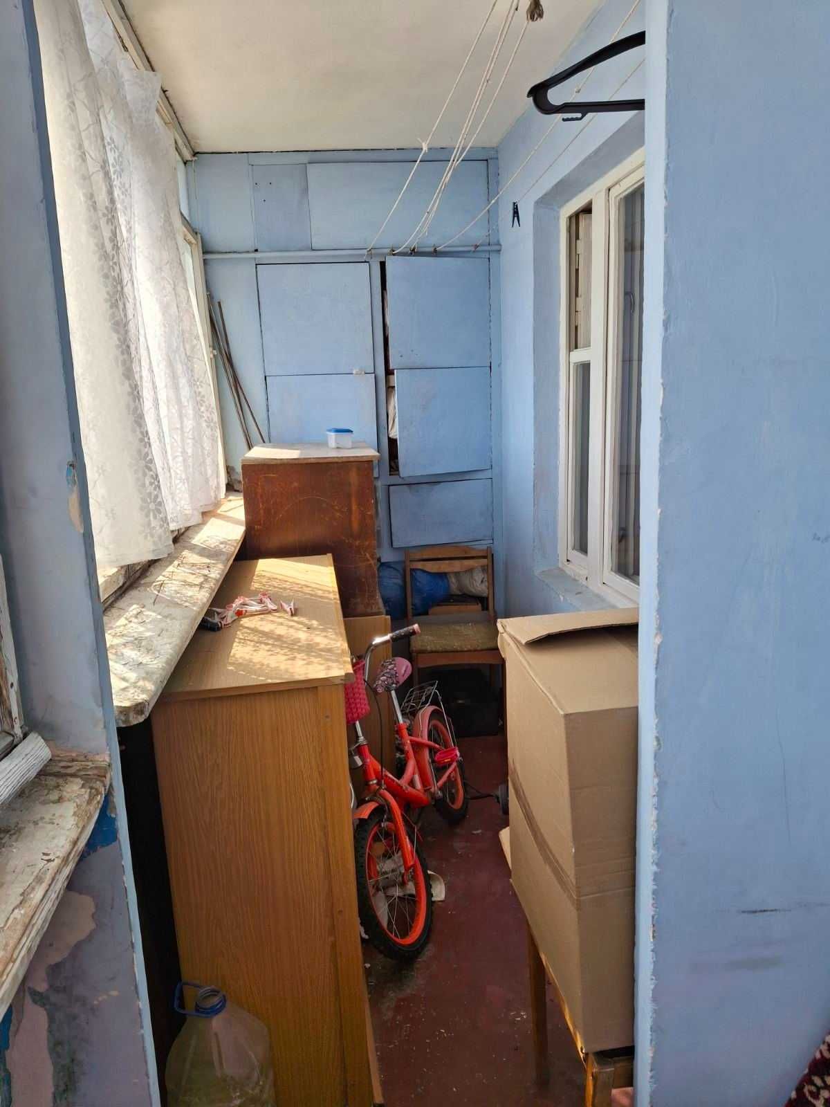 Продам 2-кімнатну квартиру на Троєщині