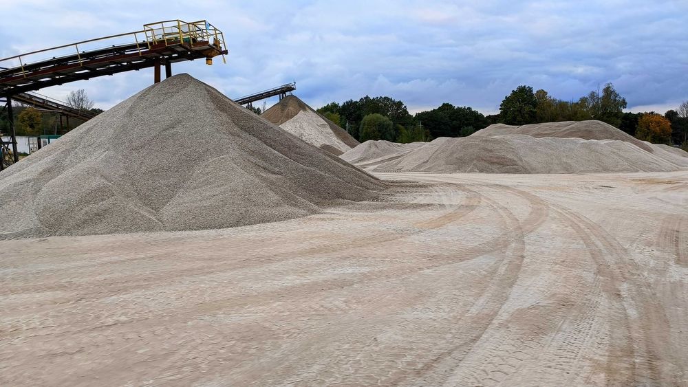 Piasek CBR - do zasypywania fundamentów, kruszywo drobnoziarniste